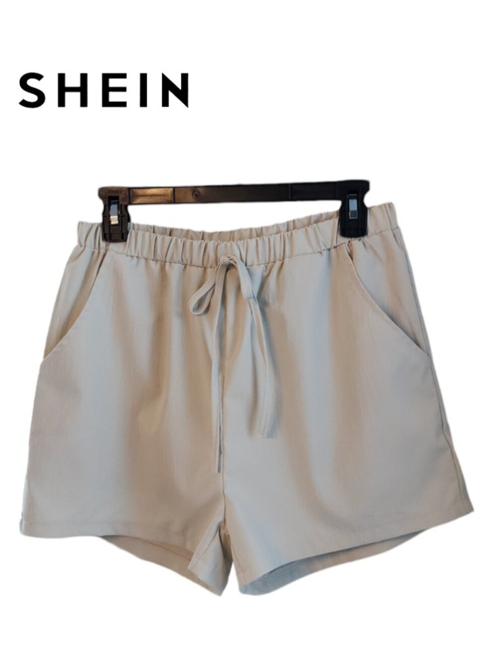 SHEIN L Casual Draw-String Lightweight Shorts Cream Beige